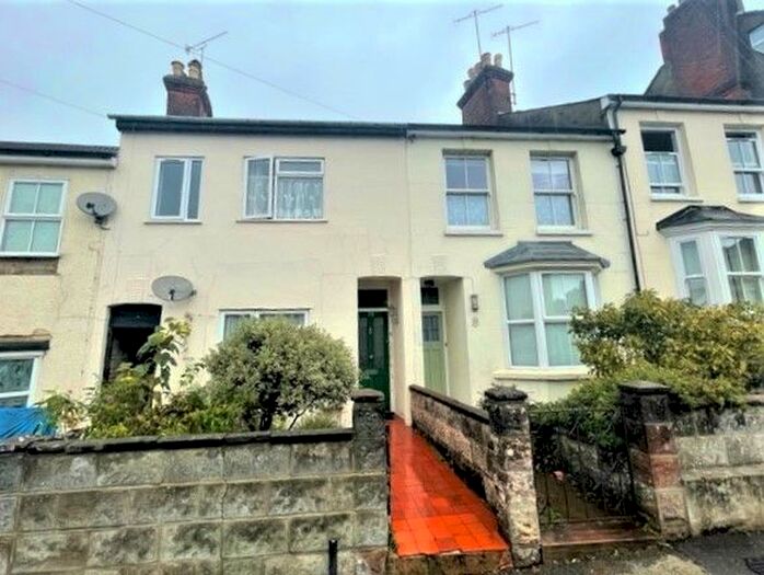 3 Bedroom Terraced House To Rent In Queens Road, Aldershot, GU11