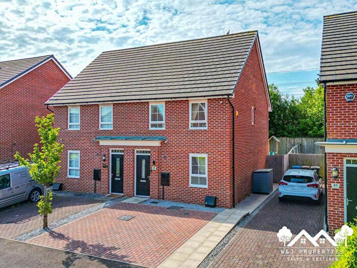 3 Bedroom Semi-Detached House For Sale In Springwell Avenue, Huyton, Liverpool, L36