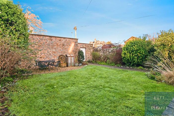 6 Bedroom Semi-Detached House For Sale In Salterton Road, Exmouth, EX8