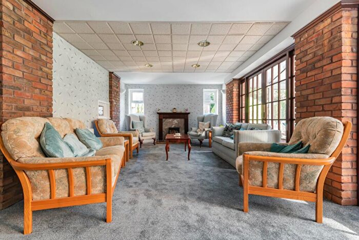 1 Bedroom Apartment For Sale In Ashfield Lane, Chislehurst, Kent, BR7