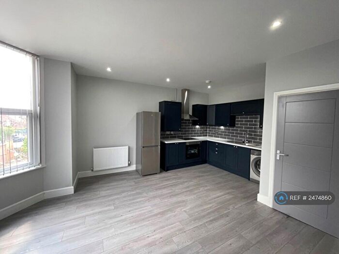 1 Bedroom Flat To Rent In Tynwald Hill, Liverpool, L13