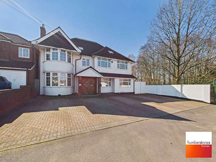 7 Bedroom Detached House For Sale In Wolverhampton Road, Oldbury, B68