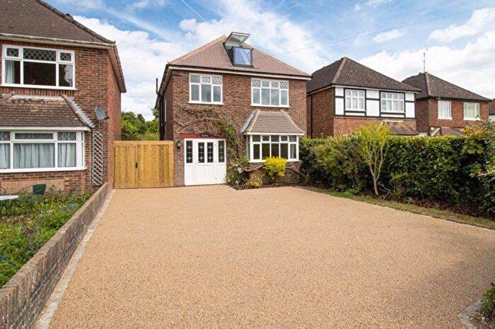 5 Bedroom Detached House For Sale In Chesworth Lane, Horsham, RH13