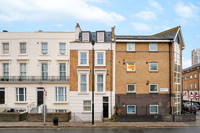 1 Bedroom Property To Rent In Great Western Road, London, W9