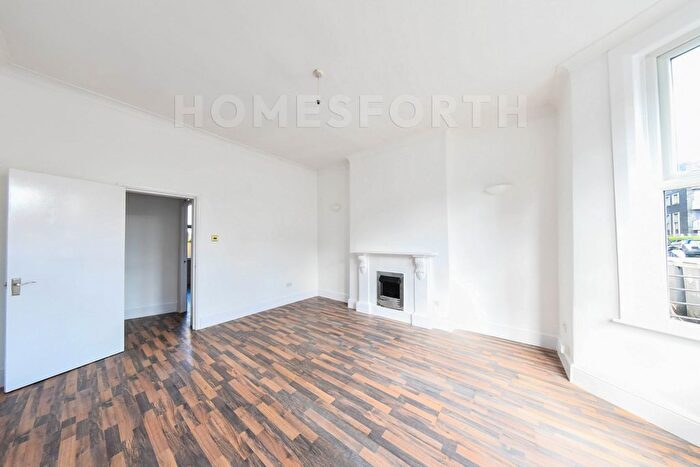 1 Bedroom Flat For Sale In Malvern Road, Maida Vale, NW6