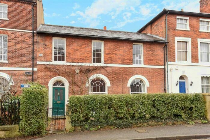 4 Bedroom Town House To Rent In Coley Hill, Reading, RG1