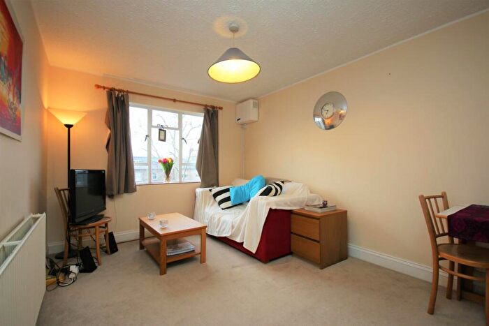 1 Bedroom Flat To Rent In Hamilton Park West, N5