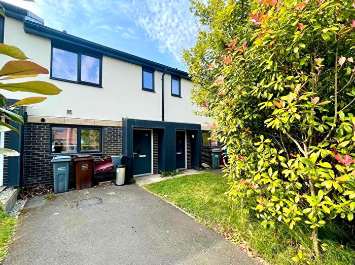 2 Bedroom Terraced House To Rent In Clowes Street, Gorton, M12