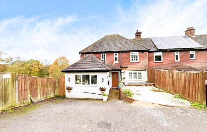 3 Bedroom End Terrace House For Sale In Rothermead, Mayfield, TN20