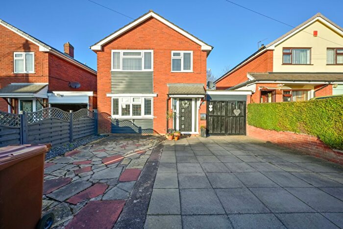3 Bedroom Detached House For Sale In Bank Street, Heath Hayes, WS12