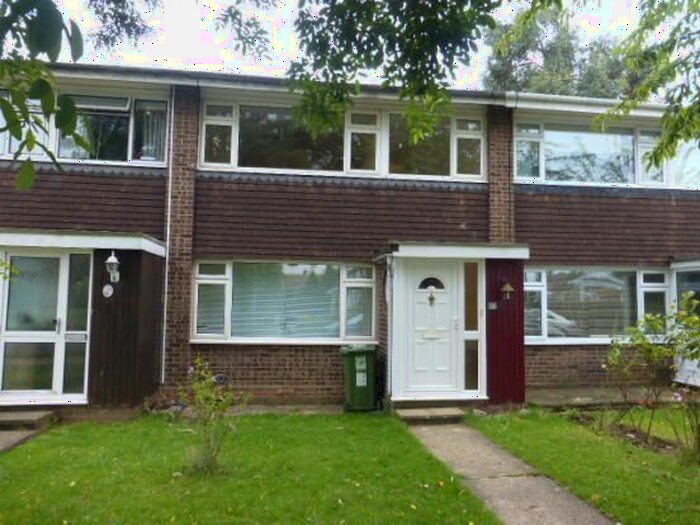 3 Bedroom Terraced House To Rent In Beechfield, Hoddesdon, EN11
