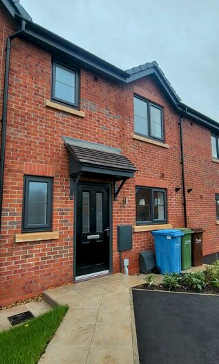 3 Bedroom Terraced House To Rent In Hatfield Drive, Leyland, Lancashire, PR25