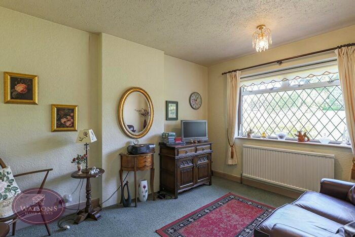 2 Bedroom Detached Bungalow For Sale In Lawn Mill Road, Kimberley, Nottingham, NG16