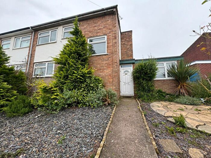 3 Bedroom Semi-Detached House To Rent In Upper Bryn Road, Connah's Quay, CH5