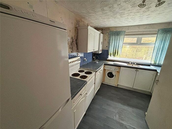 1 Bedroom Flat For Sale In Hirst Gardens, Shotts, North Lanarkshire, ML7