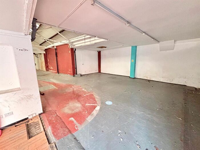Terraced House For Sale In Duke Street, Trowbridge, BA14