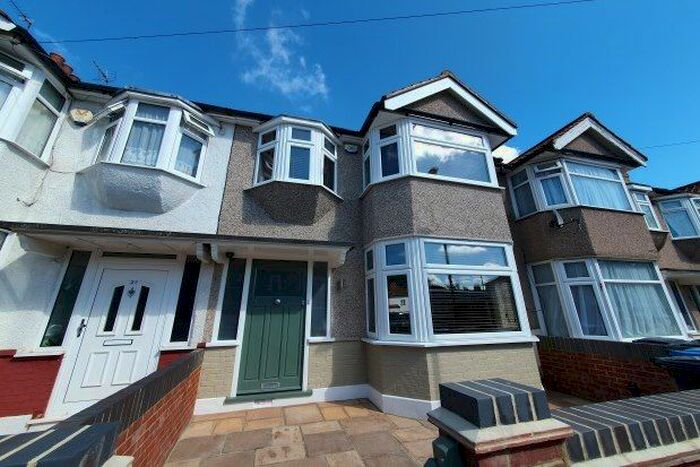 4 Bedroom Property To Rent In Rosemary Avenue, London, N9