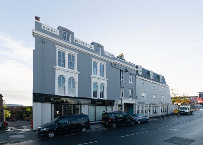 2 Bedroom Flat To Rent In Flat, Regent Brewers, Durnford Street, Plymouth., PL1
