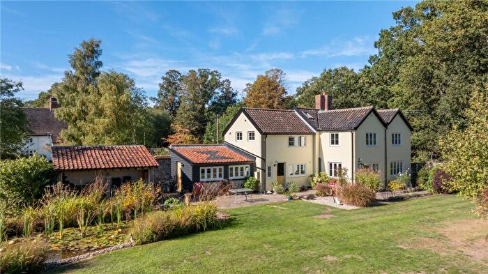 4 Bedroom Detached House For Sale In The Green, Old Buckenham, Attleborough, NR17