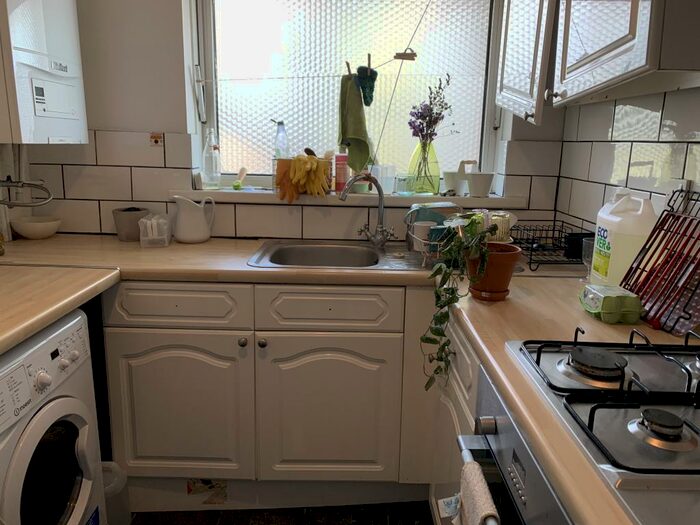 Studio To Rent In Downey House, Globe Road, E1