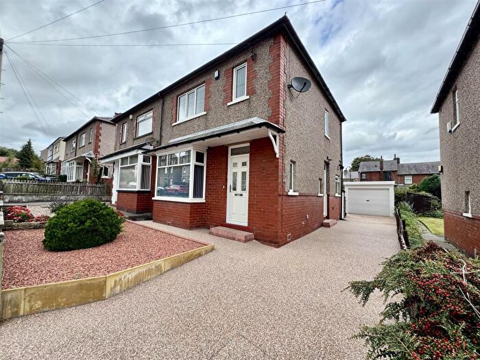 3 Bedroom Semi-Detached House For Sale In Rose Avenue, Marsh, Huddersfield, HD3