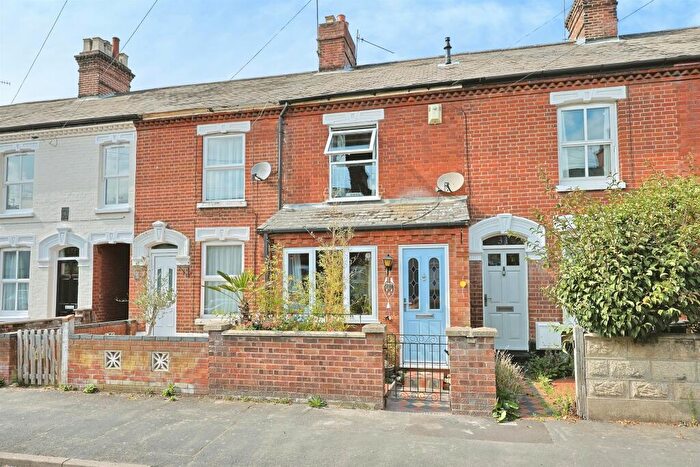 3 Bedroom Terraced House For Sale In Cozens Road, Norwich, NR1
