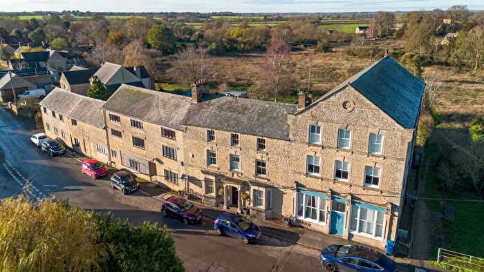 5 Bedroom Character Property For Sale In Crail House, OX27