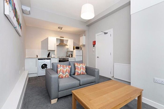 1 Bedroom Flat To Rent In Stewart Terrace, Edinburgh, EH11