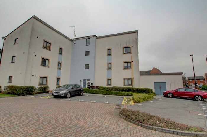 2 Bedroom Flat To Rent In Coldstream Court, Coventry CV3