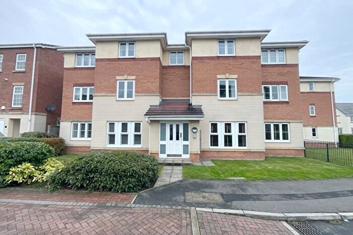 2 Bedroom Flat For Sale In Doveholes Drive, Sheffield, S13