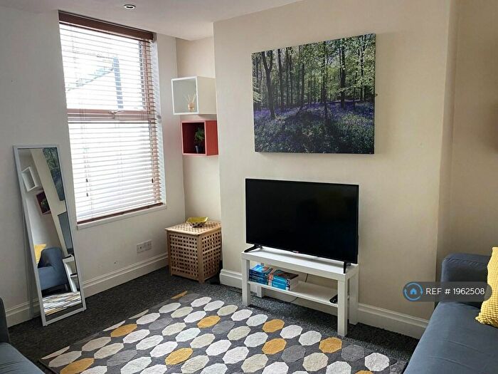 5 Bedroom Terraced House To Rent In Empress Road, Kensington, Liverpool, L7