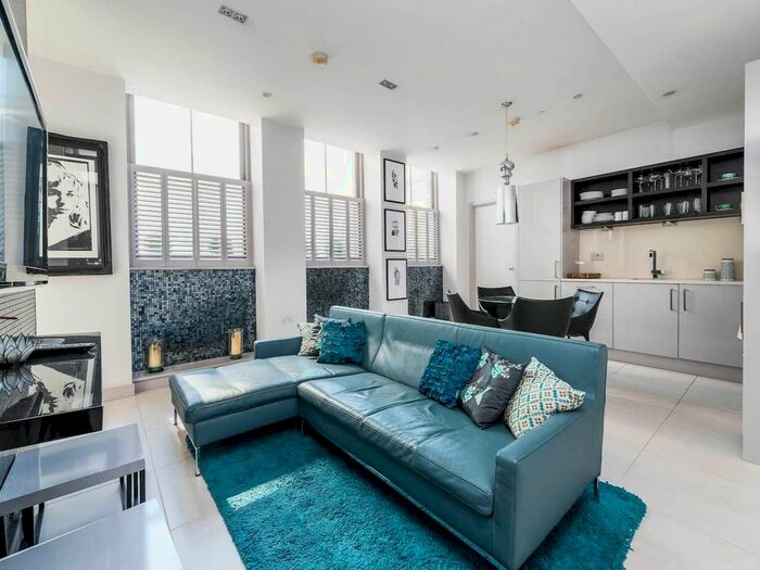 2 Bedroom Flat To Rent In Leonard Street, London, EC2A