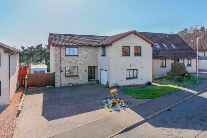 4 Bedroom Detached House For Sale In Herald Avenue, Arbroath, Angus, DD11