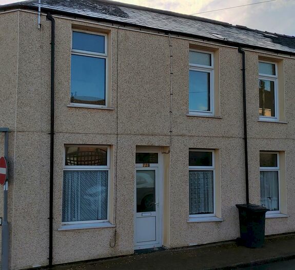 3 Bedroom Terraced House To Rent In Wind Street, Aberdare, CF44