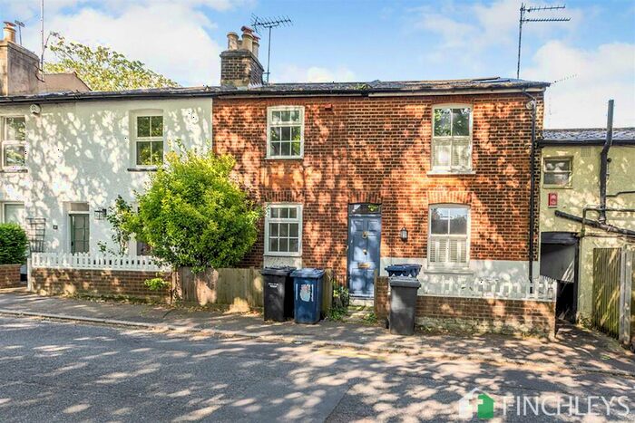 2 Bedroom Terraced House To Rent In College Terrace, Finchley Central, N3