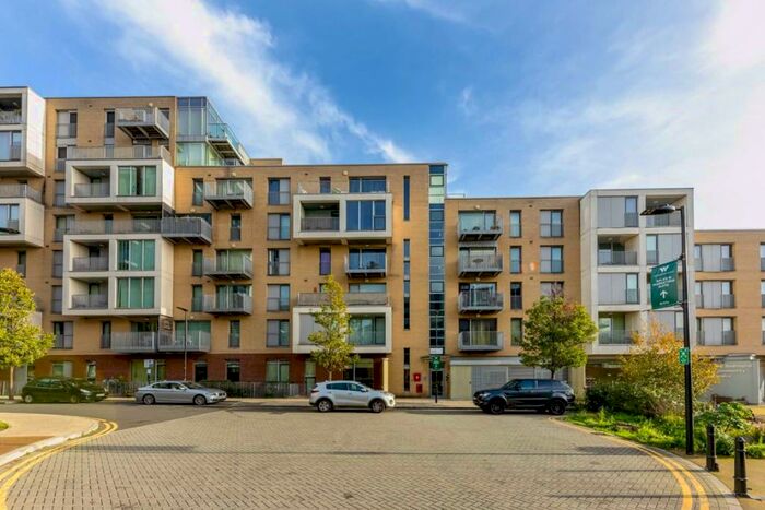 1 Bedroom Flat To Rent In Kayani Avenue, London, N4