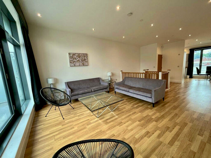2 Bedroom Apartment To Rent In Mabgate House, Mabgate, Leeds, LS9