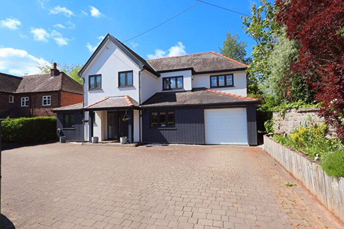 5 Bedroom Detached House For Sale In Church Lane, Upton, Chester, CH2