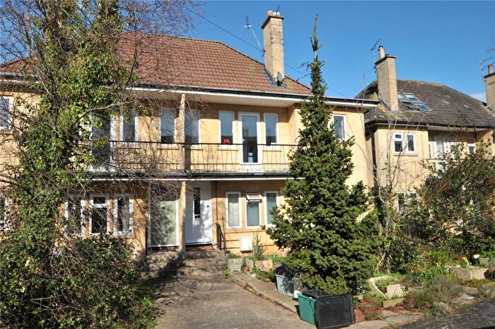 2 Bedroom Flat To Rent In St. Keyna Road, Keynsham, Bristol, BS31