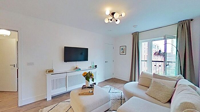 1 Bedroom Flat To Rent In Victoria Quay, Edinburgh, Midlothian, EH6