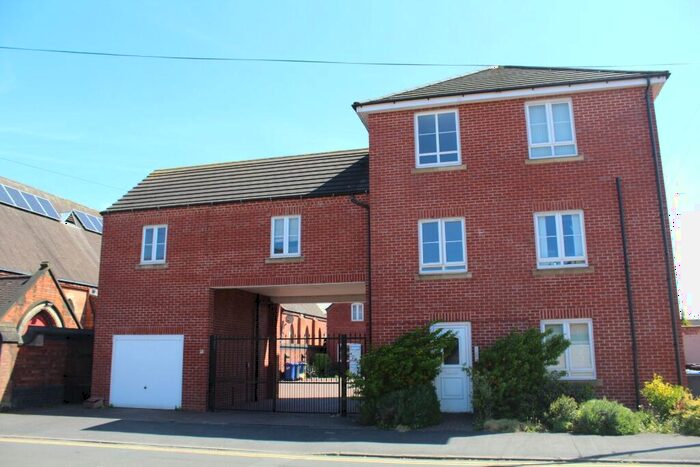 1 Bedroom Flat To Rent In Hunter Street, Burton-On-Trent, DE14