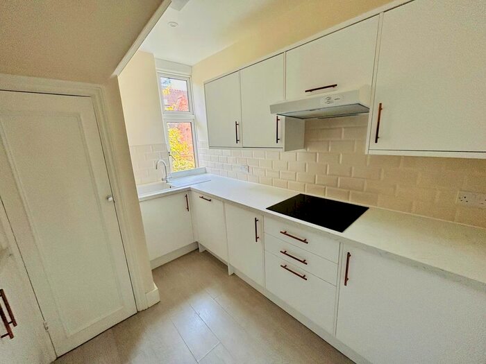 2 Bedroom Flat To Rent In The Grange, London, SW19
