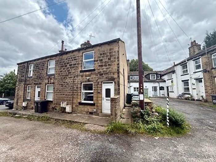 2 Bedroom End Of Terrace House To Rent In Town Lane, Bradford, BD10
