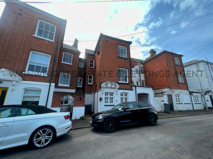 2 Bedroom Flat To Rent In High Beach, Felixstowe, IP11