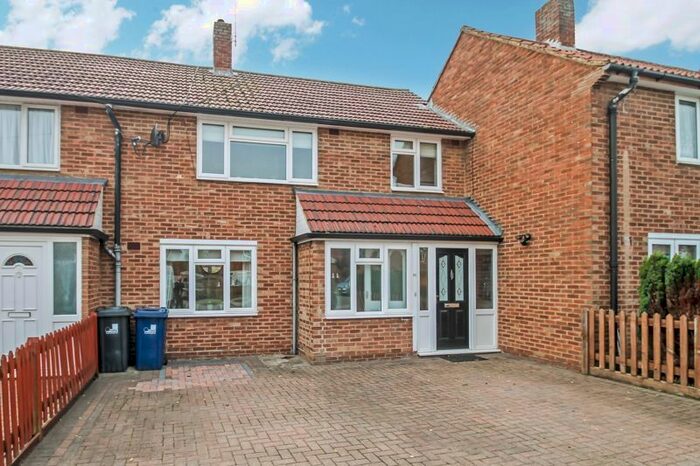 3 Bedroom Terraced House To Rent In Bengarth Road, Northolt UB5