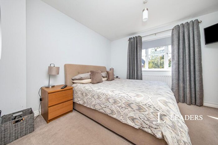 2 Bedroom End Of Terrace House To Rent In Harrier Close, IP3