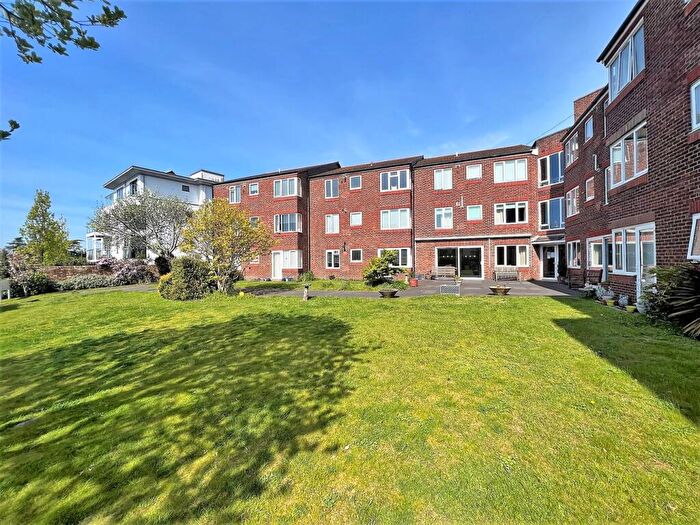1 Bedroom Retirement Property For Sale In Mount Pleasant Road, Poole, BH15