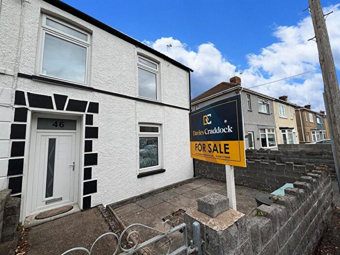 3 Bedroom Semi-Detached House For Sale In Burrows Terrace, Burry Port, SA16
