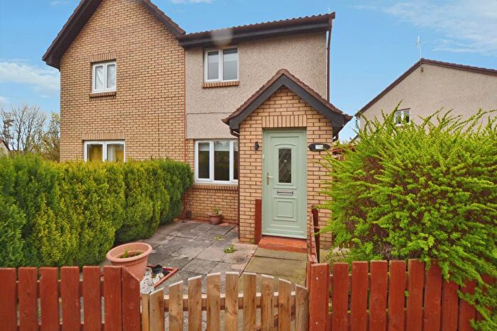 2 Bedroom Semi Detached House To Rent In Upper Craigour, Edinburgh, EH17