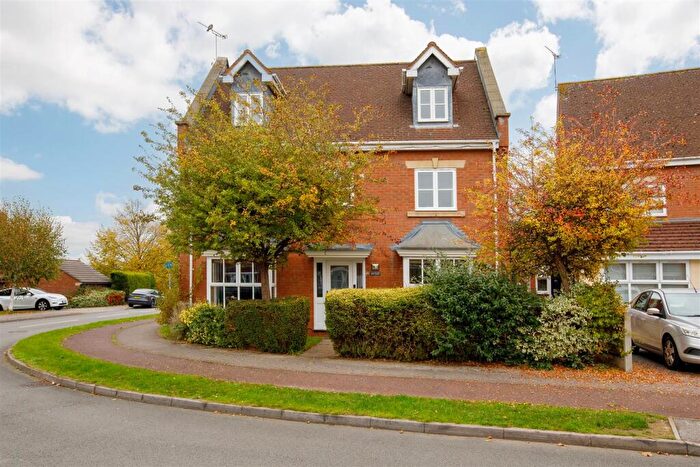 5 Bedroom Detached House For Sale In Lady Grey Avenue, Heathcote, Warwick, CV34